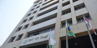 Concurso TRT 11: últimos dias de inscrições; inicial até R$ 15 mil!