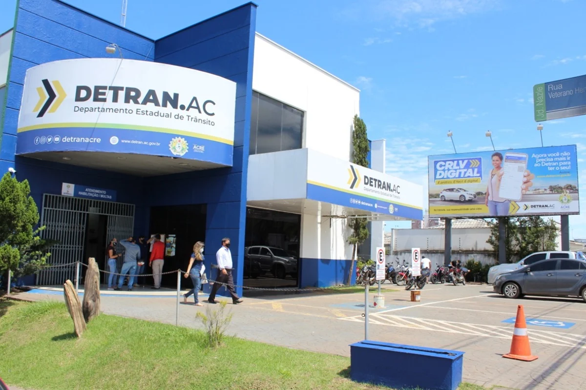 Concurso Detran AC: provas em julho! Inicial de até R$ 9,5 mil. Veja Concurso Detran AC